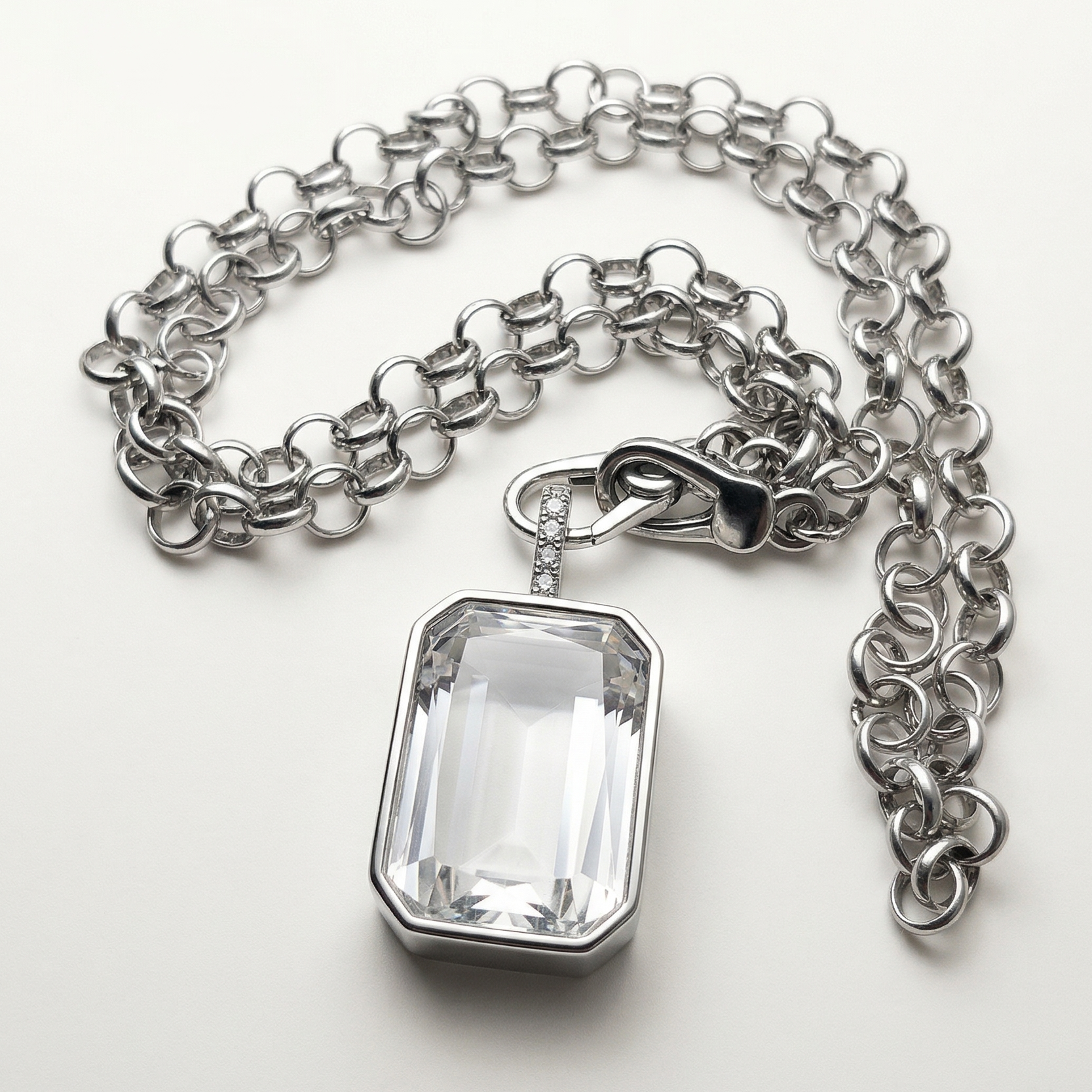 The Signature Story Charm Locket